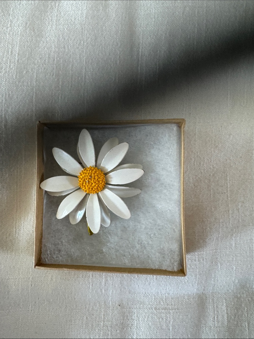 Antique White and Yellow Daisy Hair Clip - Women Accessories